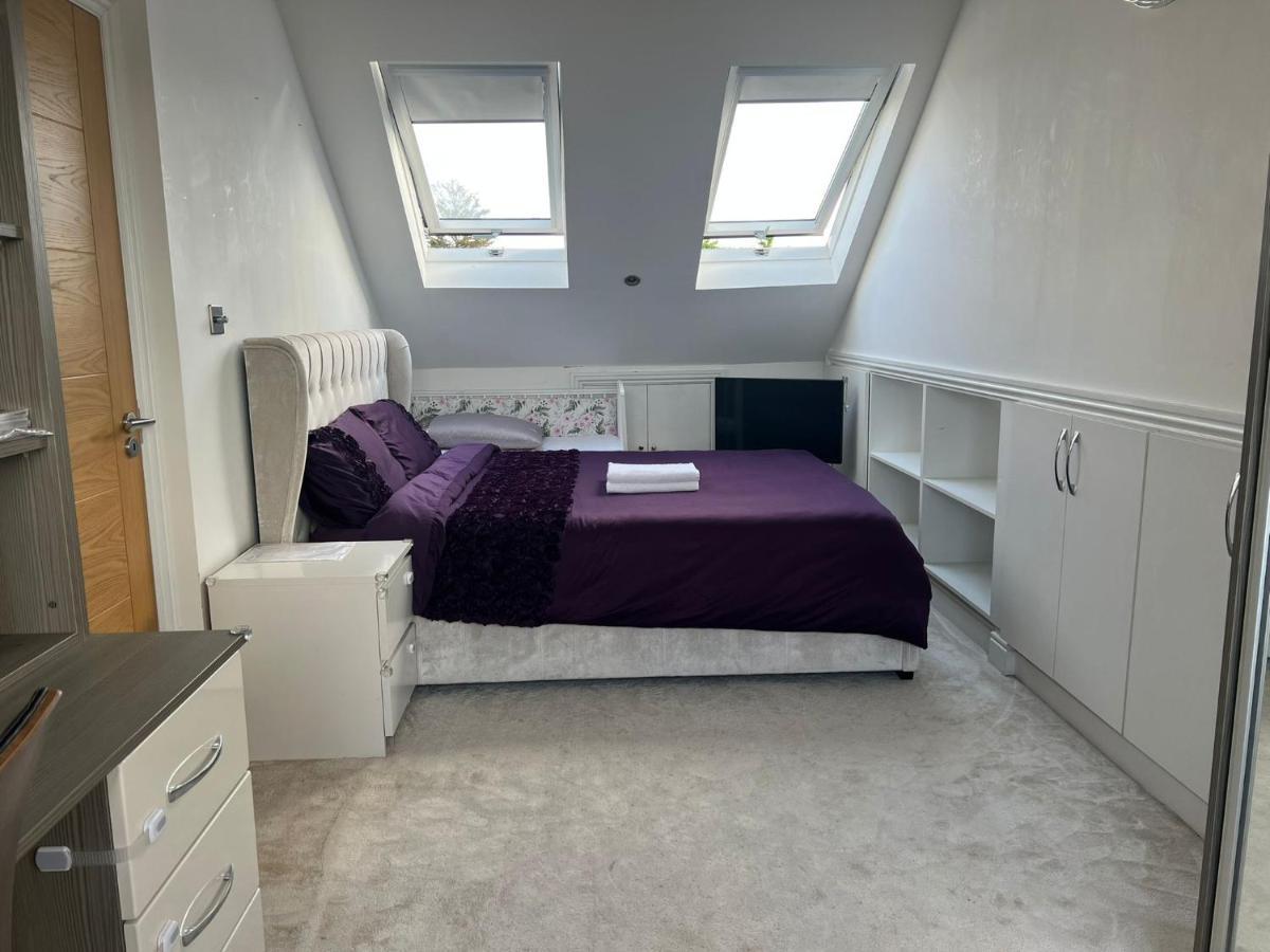 Deluxe Homestay Near Tottenham Hotspur Stadium London Exterior photo